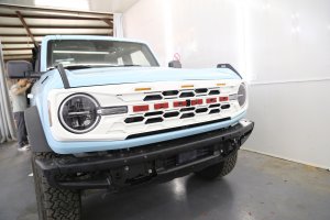 Ford Bronco Custom Grille - Sport Style w/ LED Lights - Gloss White Finish Ford Bronco Custom Grille - Sport Style w/ LED Lights - Gloss White Finish